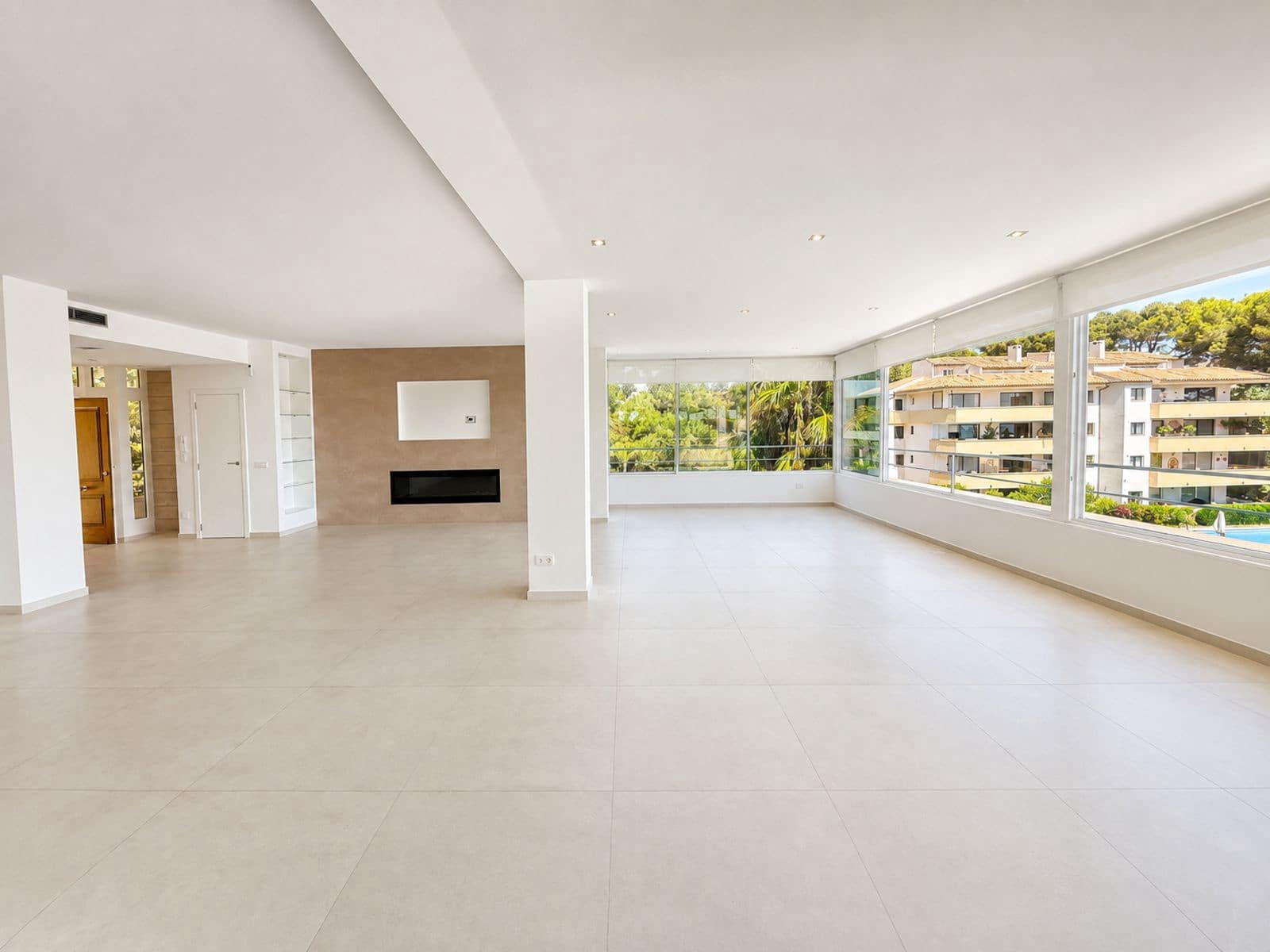 Piso de 3 habitaciones en Cala Vinyes / Cala Vinyas / Cala Viñas en alquiler con piscina garaje - 4.300 € (Ref: 10009652)