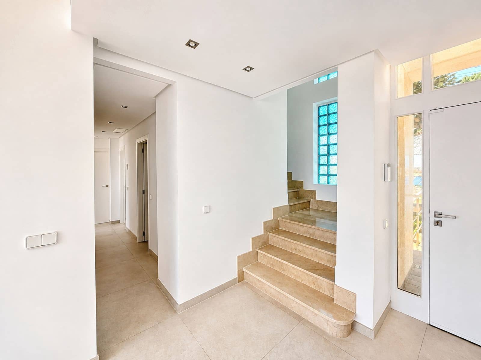 Piso de 3 habitaciones en Cala Vinyes / Cala Vinyas / Cala Viñas en alquiler con piscina garaje - 4.300 € (Ref: 10009652)