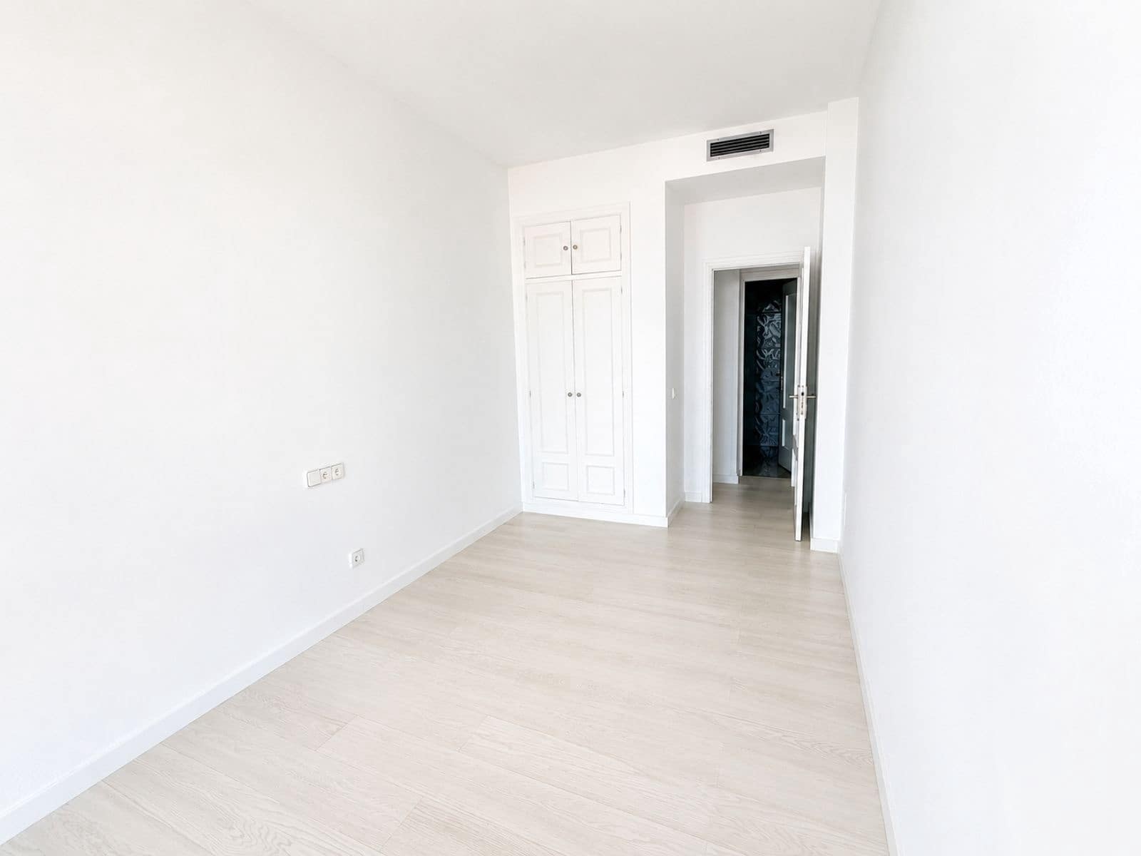 Piso de 3 habitaciones en Cala Vinyes / Cala Vinyas / Cala Viñas en alquiler con piscina garaje - 4.300 € (Ref: 10009652)