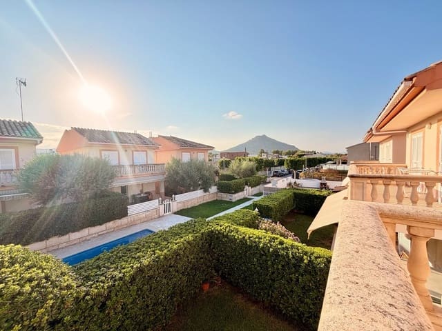 3 chambre Maison de Ville à vendre à Puerto de Alcudia, Alcúdia - 645 000 € (Ref: 10021723)