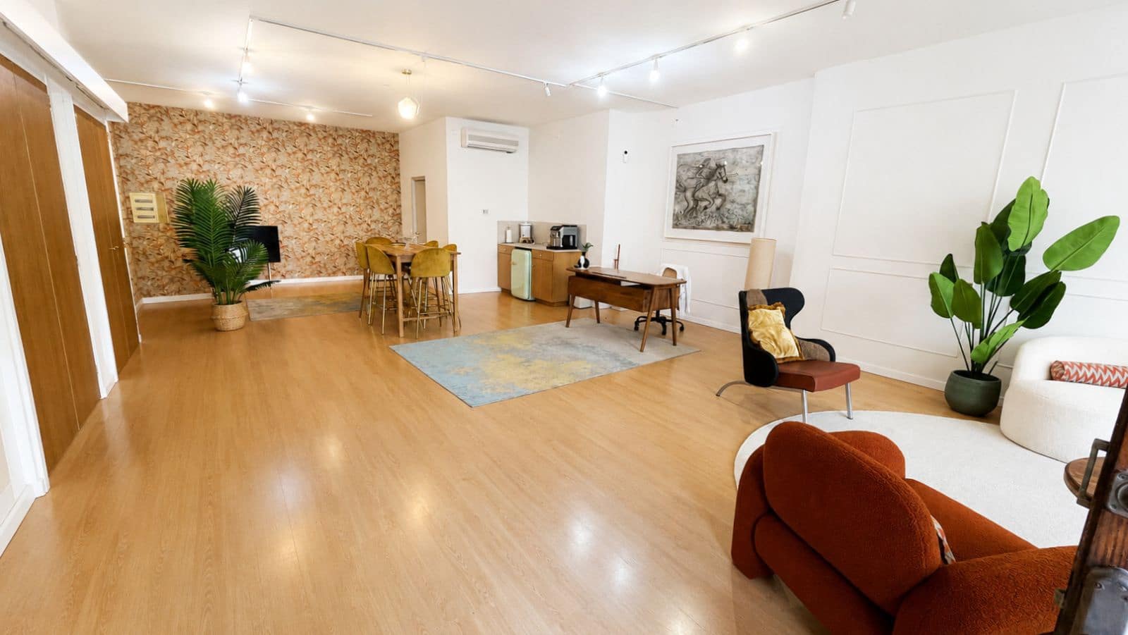 Comercial para venda em Pollensa / Pollenca - 280 000 € (Ref: 10023361)