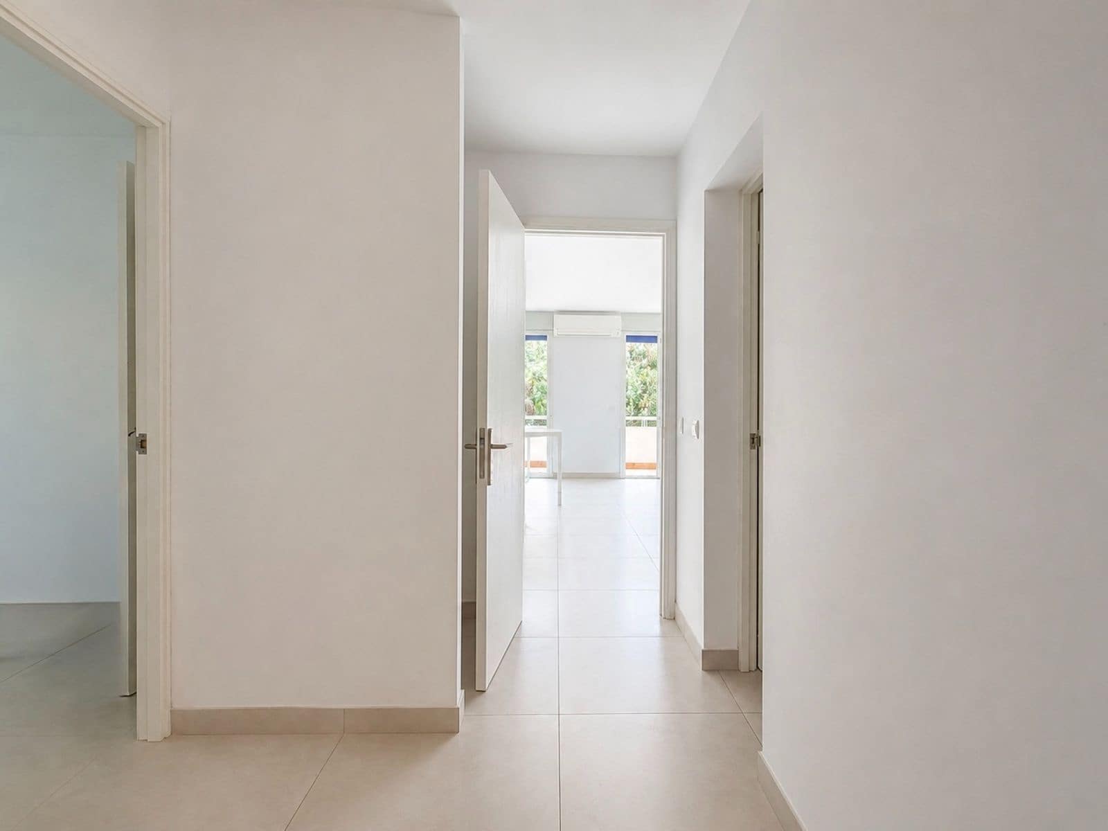 3 slaapkamer Flat te koop in Cala San Vicente / Cala Sant Vicenc - € 405.000 (Ref: 10026264)