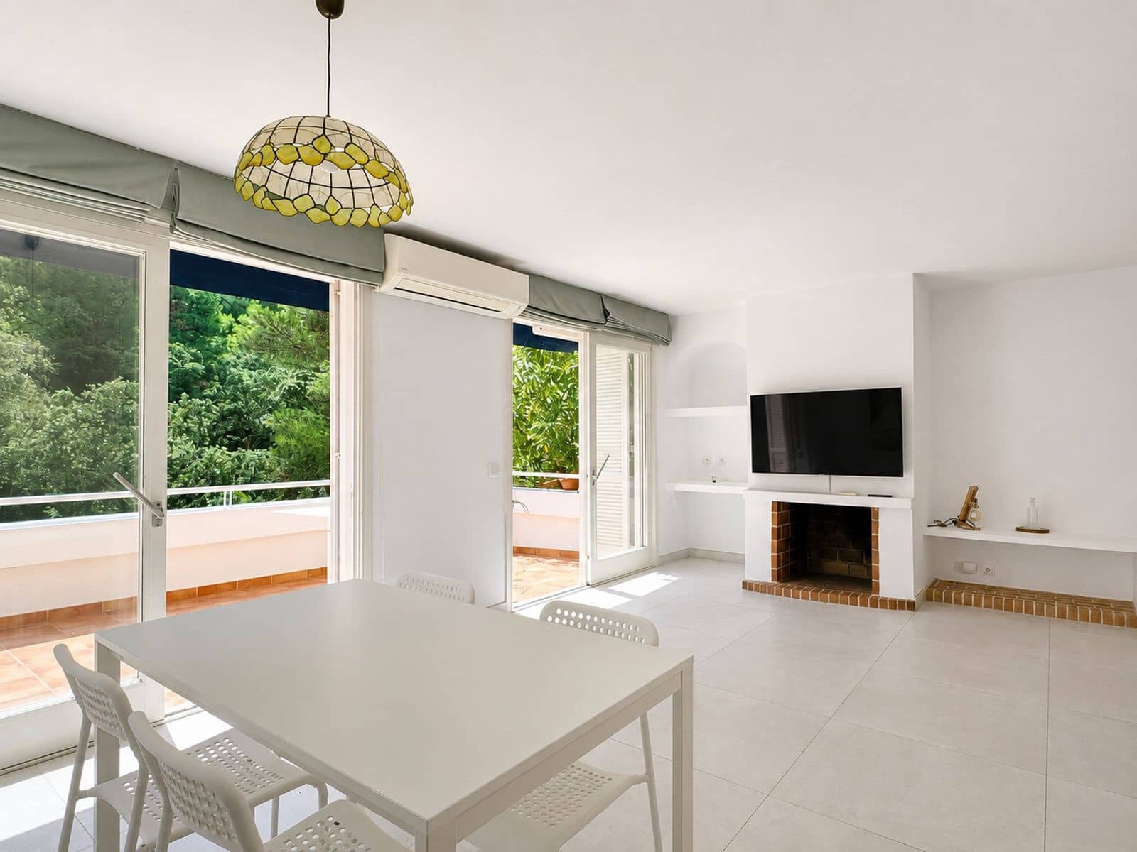 3 slaapkamer Flat te koop in Cala San Vicente / Cala Sant Vicenc - € 405.000 (Ref: 10026264)