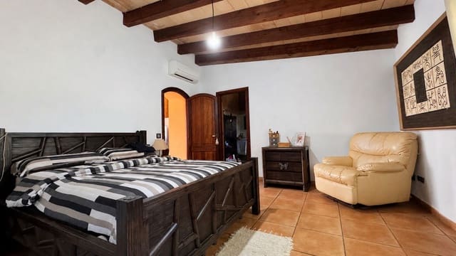 3 quarto Quinta/Casa Rural para venda em Sa Pobla com piscina - 1 495 000 € (Ref: 10037696)
