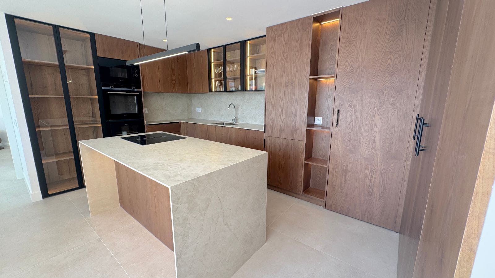 2 Zimmer Wohnung zu verkaufen in Puerto de Andratx mit Pool Garage - 1.500.000 € (Ref: 10043485)