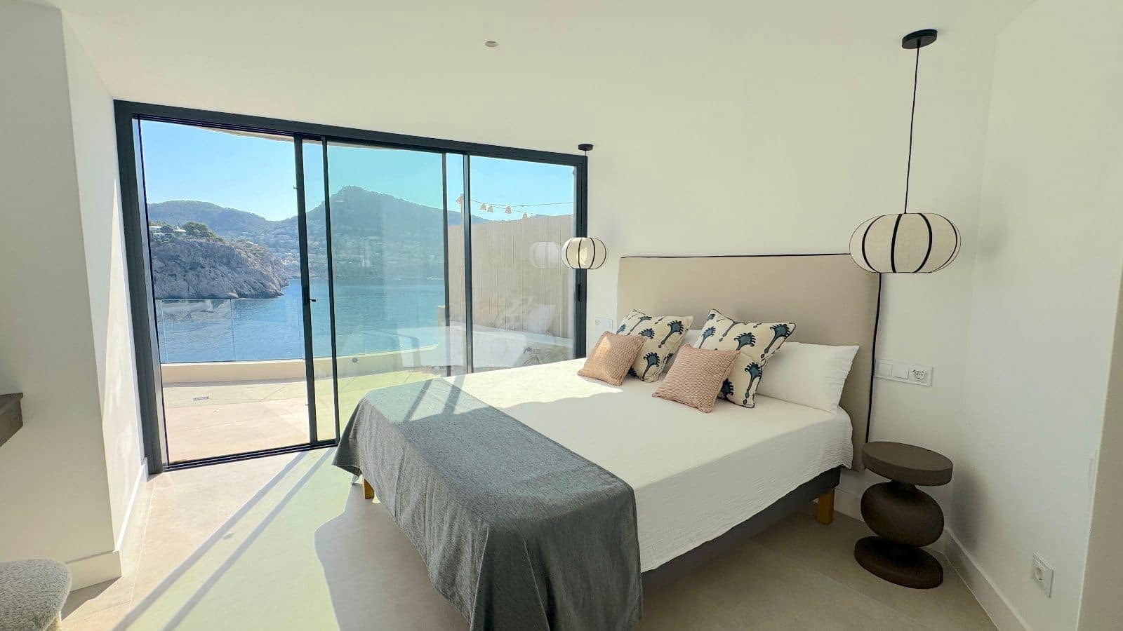 2 Zimmer Wohnung zu verkaufen in Puerto de Andratx mit Pool Garage - 1.500.000 € (Ref: 10043485)