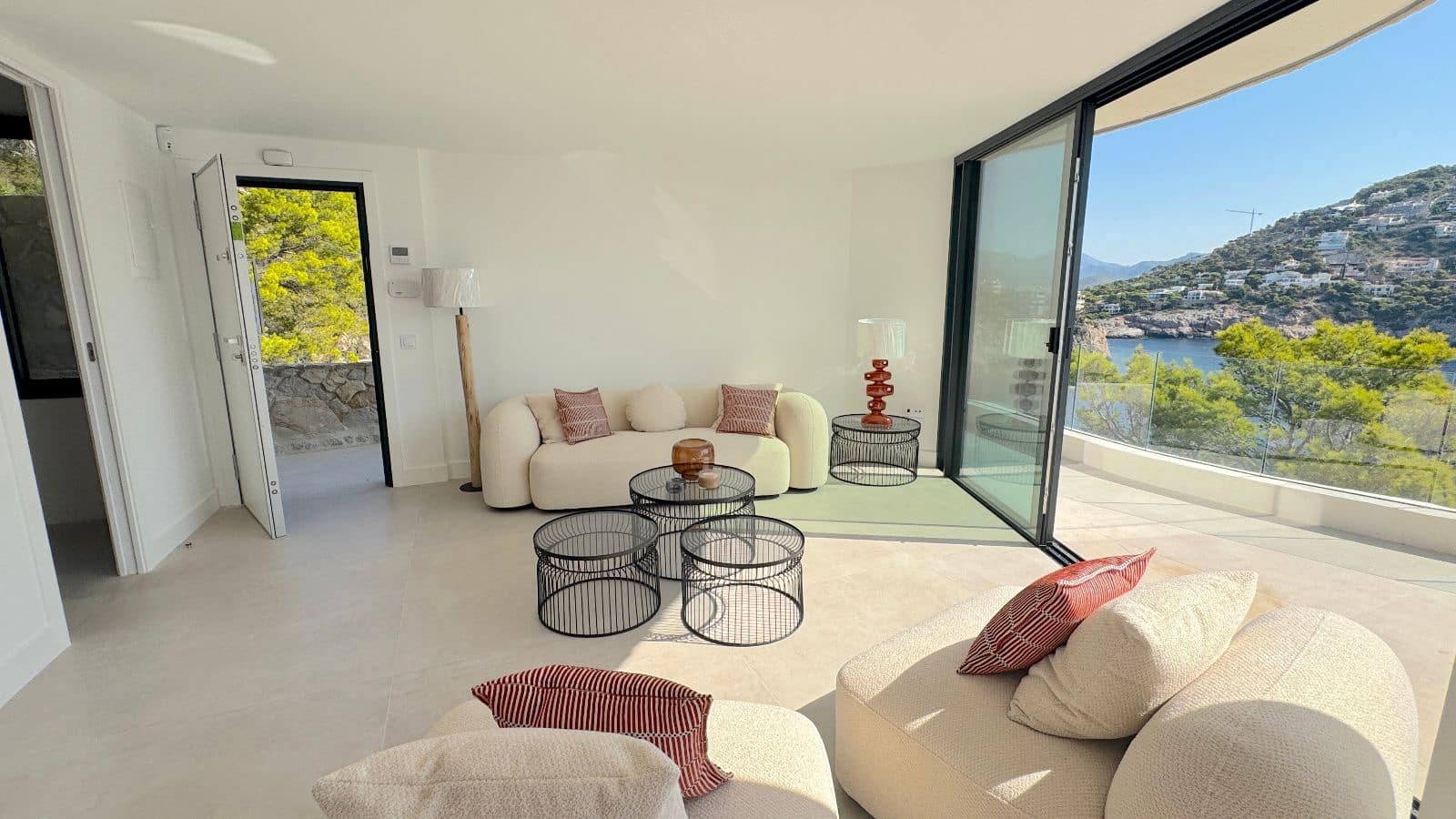 2 Zimmer Wohnung zu verkaufen in Puerto de Andratx mit Pool Garage - 1.500.000 € (Ref: 10043485)