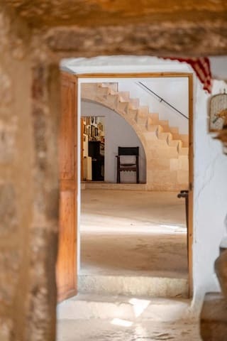 6 slaapkamer Finca/Landhuis te koop in Campanet met garage - € 12.000.000 (Ref: 10045860)