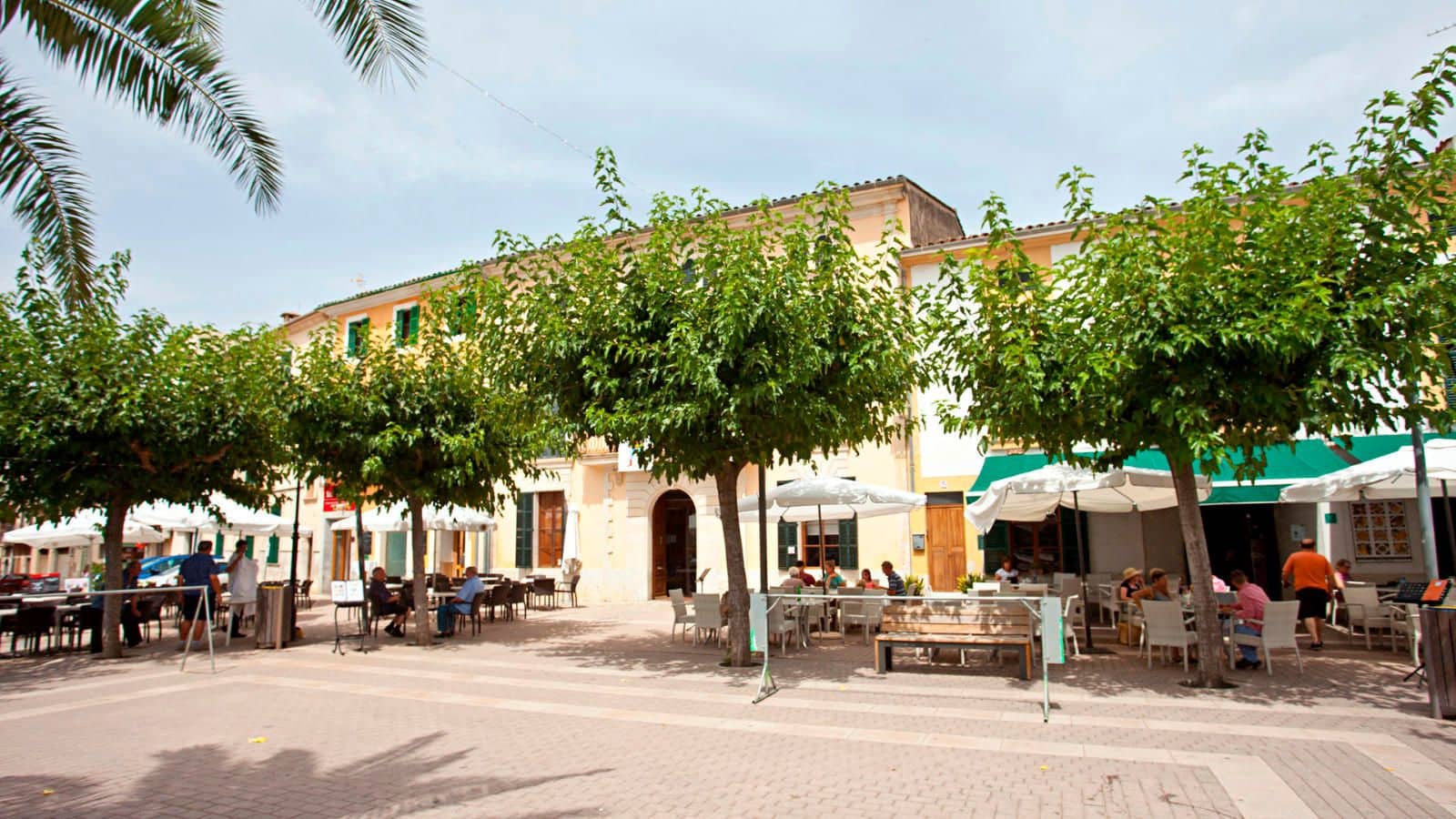 6 slaapkamer Finca/Landhuis te koop in Campanet met garage - € 12.000.000 (Ref: 10045860)