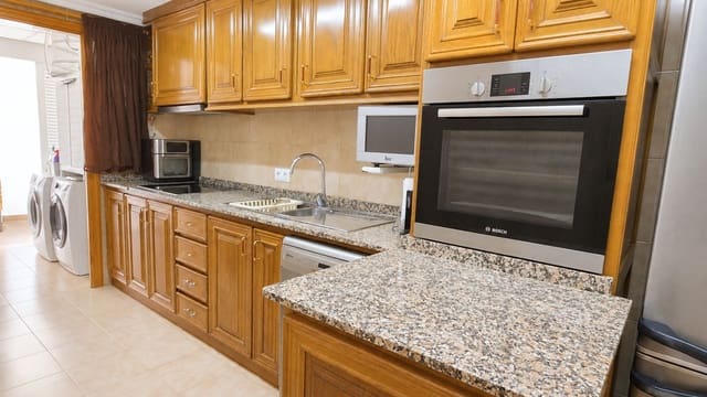 3 bedroom Flat for sale in Puerto de Alcudia, Alcúdia - € 460,000 (Ref: 10045861)