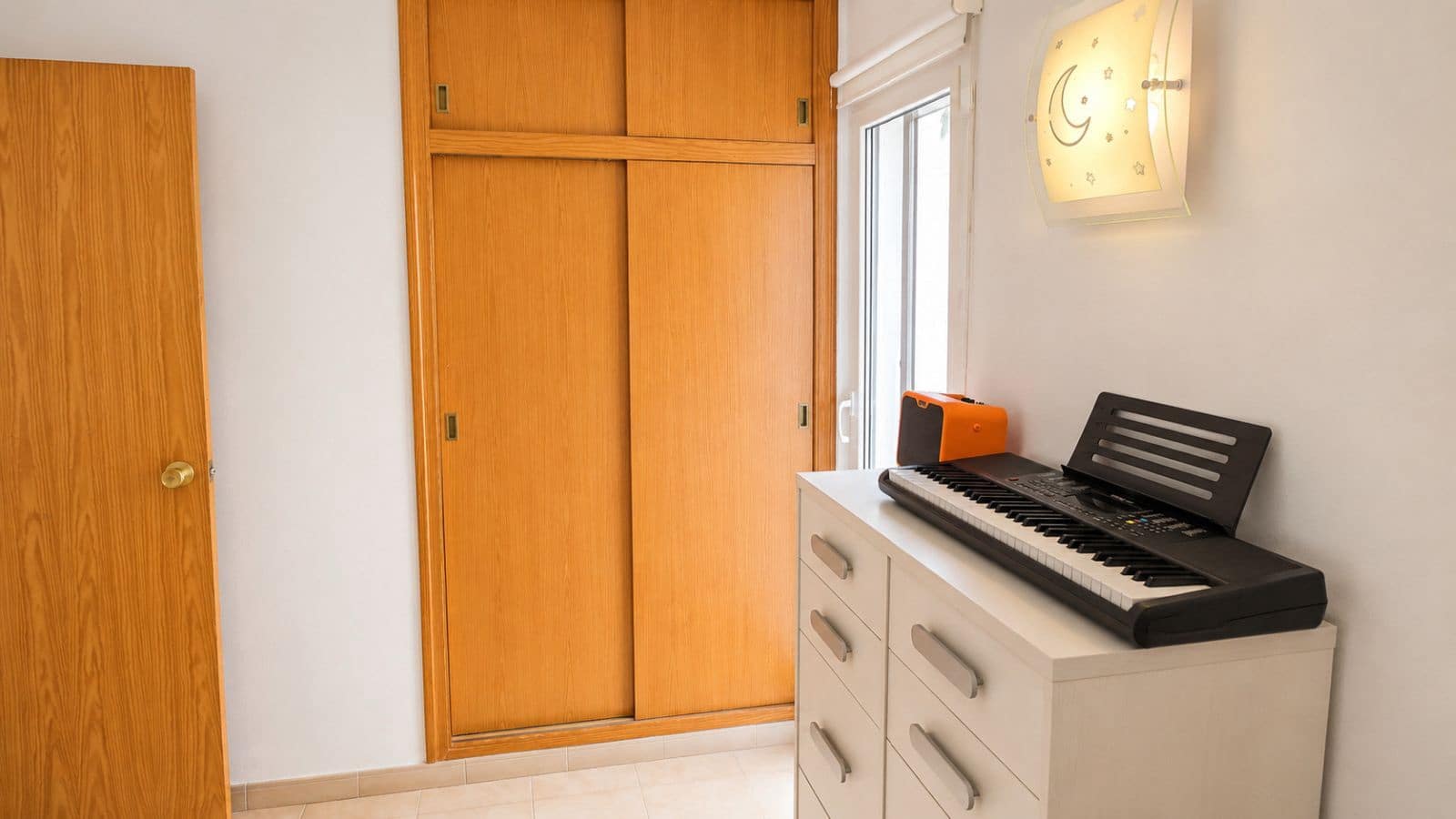 3 bedroom Flat for sale in Puerto de Alcudia - € 460,000 (Ref: 10045861)