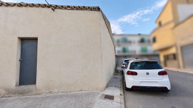 Hus till salu i Santa Margalida med garage - 150 000 € (Ref: 10073363)