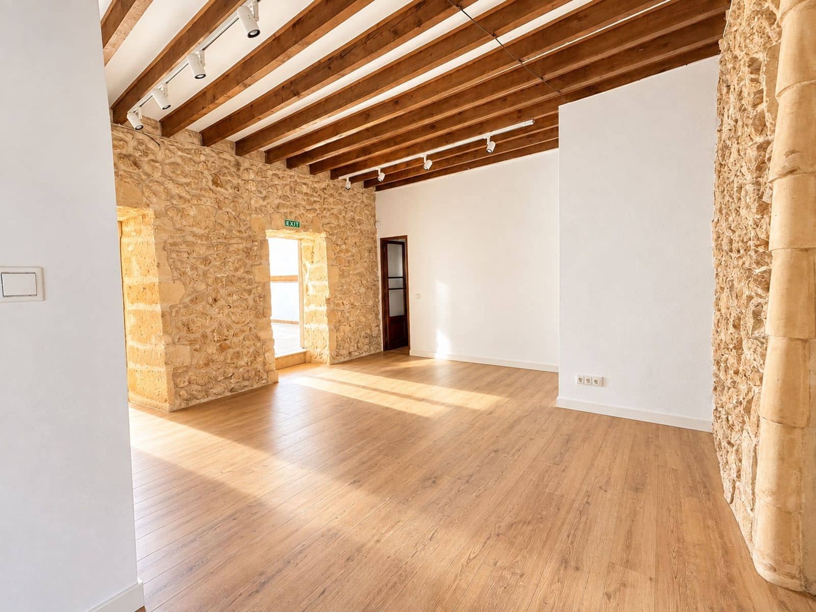 Kaupallinen myytävänä paikassa Palma de Mallorca mukana 
autotalli - 600 000 € (Ref: 10130428)