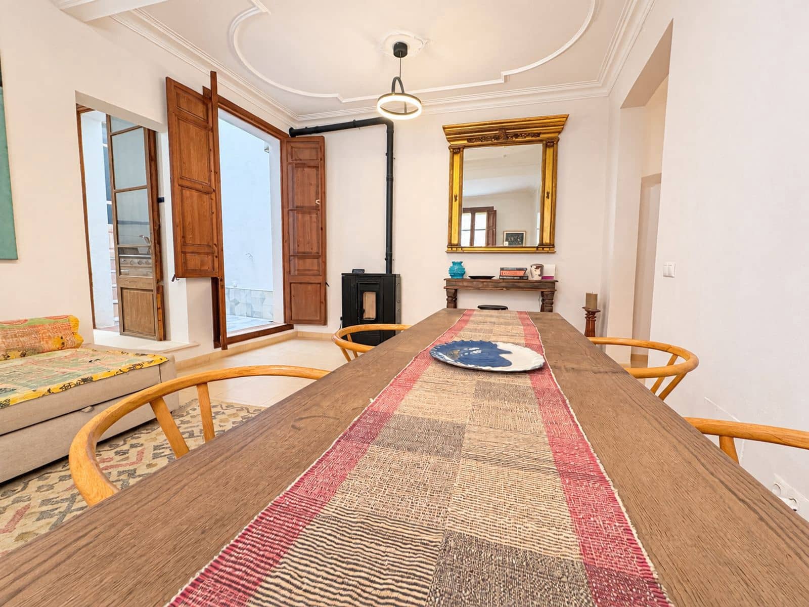 2 soverom Hus til salgs i Llubi med garasje - € 495 000 (Ref: 10154232)