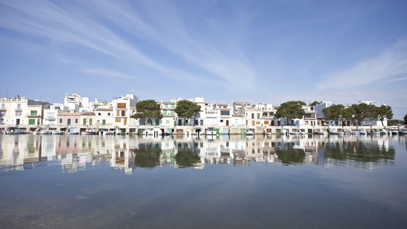 1 slaapkamer Flat te koop in Portocolom met zwembad - € 295.000 (Ref: 10186227)