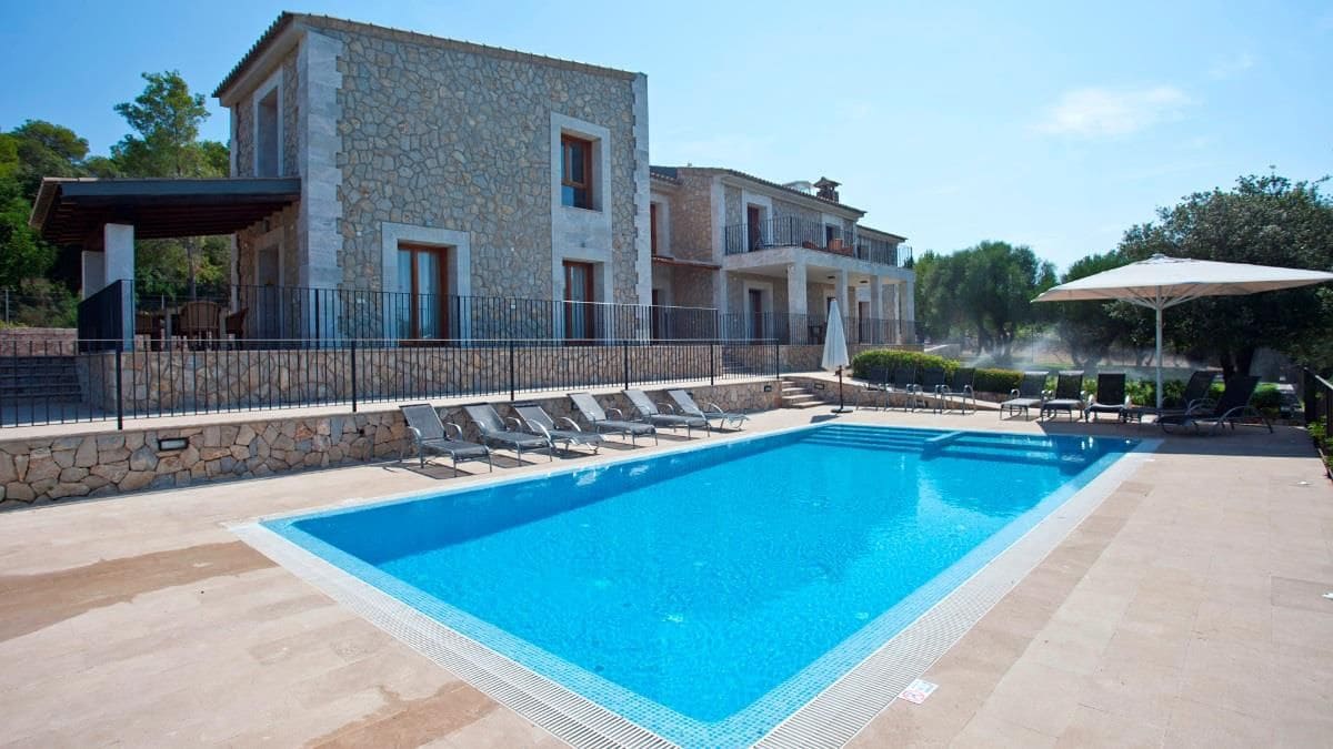 6 soverom Finca/Herregård til salgs i Alcudia med svømmebasseng garasje - € 3 500 000 (Ref: 4183882)