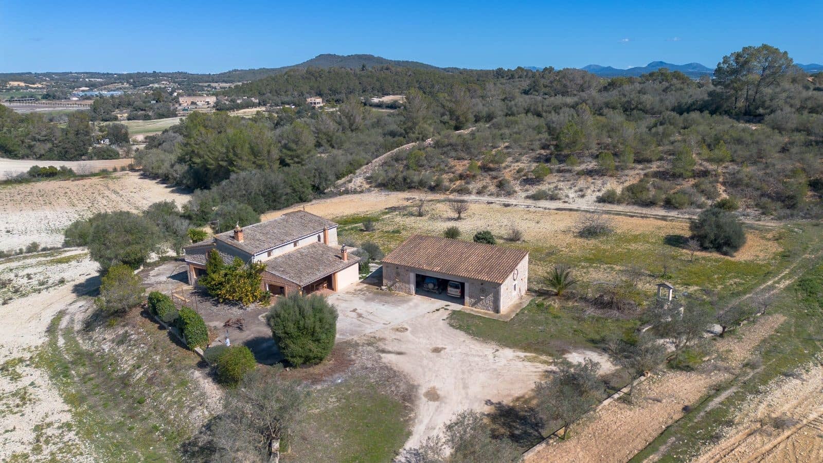 3 soveværelse Finca/Landehus til salg i Sant Joan med swimmingpool garage - € 760.000 (Ref: 7450882)