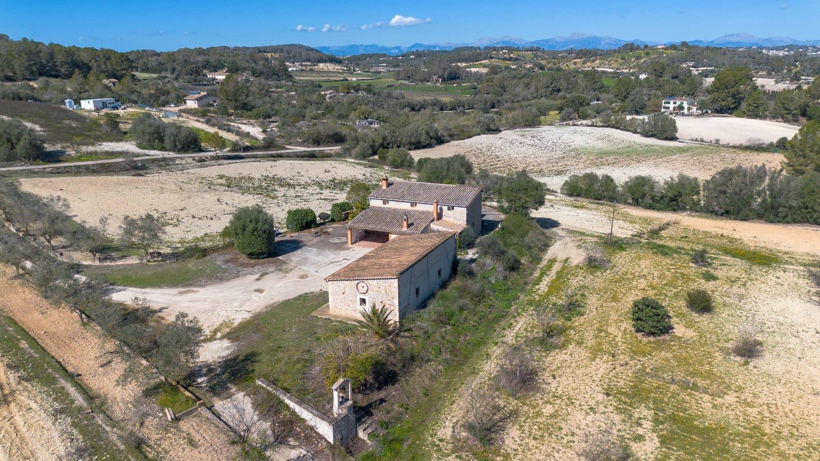 3 soveværelse Finca/Landehus til salg i Sant Joan med swimmingpool garage - € 760.000 (Ref: 7450882)