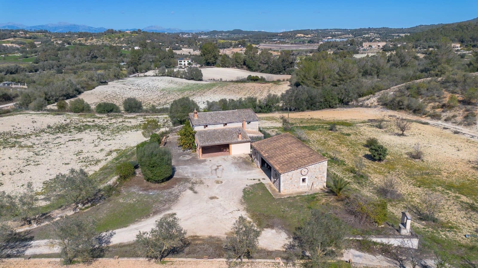 3 soveværelse Finca/Landehus til salg i Sant Joan med swimmingpool garage - € 760.000 (Ref: 7450882)