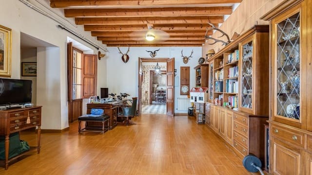 7 slaapkamer Finca/Landhuis te koop in Lloret de Vista Alegre met zwembad garage - € 3.800.000 (Ref: 7450901)