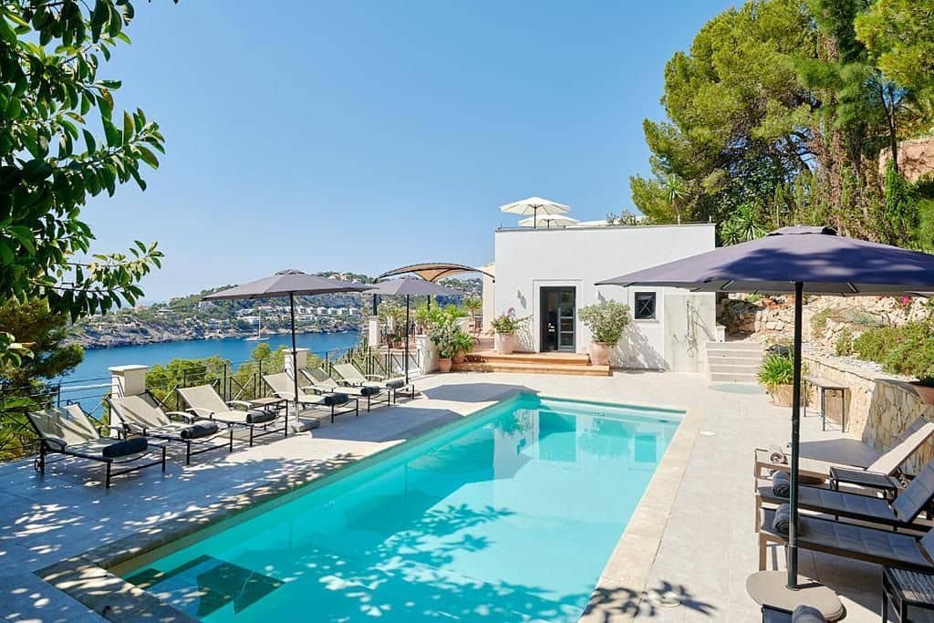 6 soveværelse Byhus til salg i Puerto de Andratx med swimmingpool garage - € 7.900.000 (Ref: 7567630)