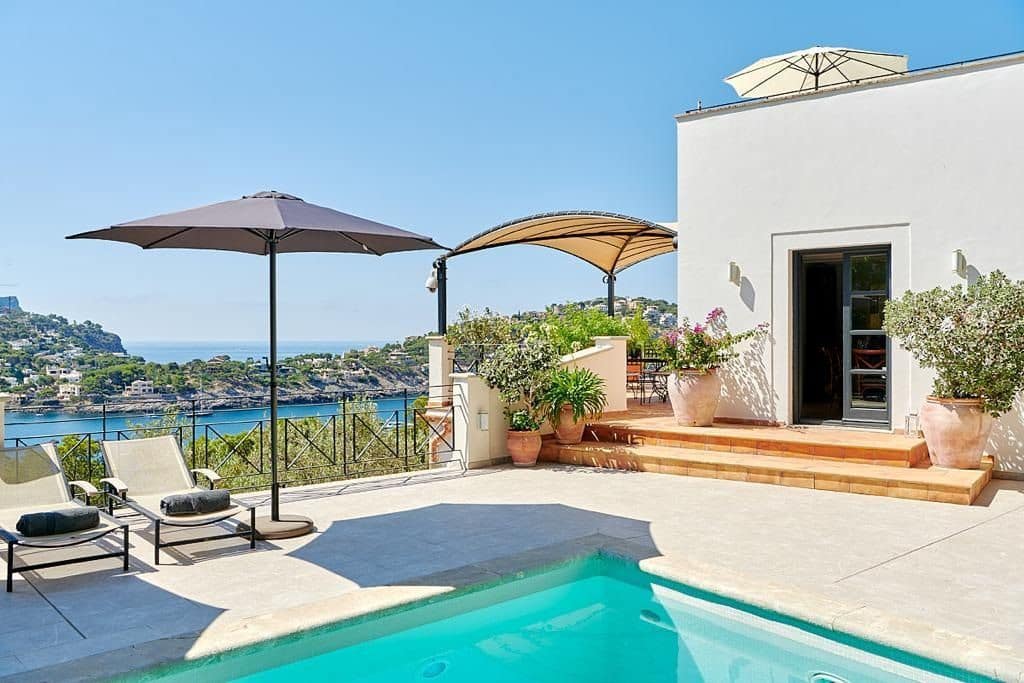 6 soveværelse Byhus til salg i Puerto de Andratx med swimmingpool garage - € 7.900.000 (Ref: 7567630)