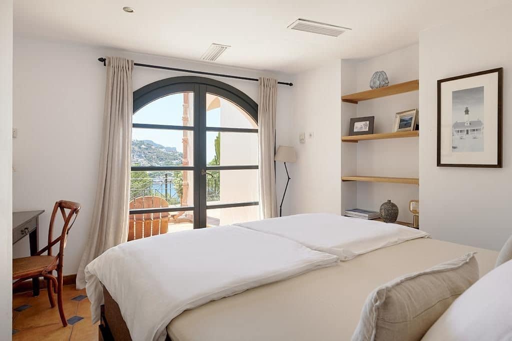 6 soveværelse Byhus til salg i Puerto de Andratx med swimmingpool garage - € 7.900.000 (Ref: 7567630)