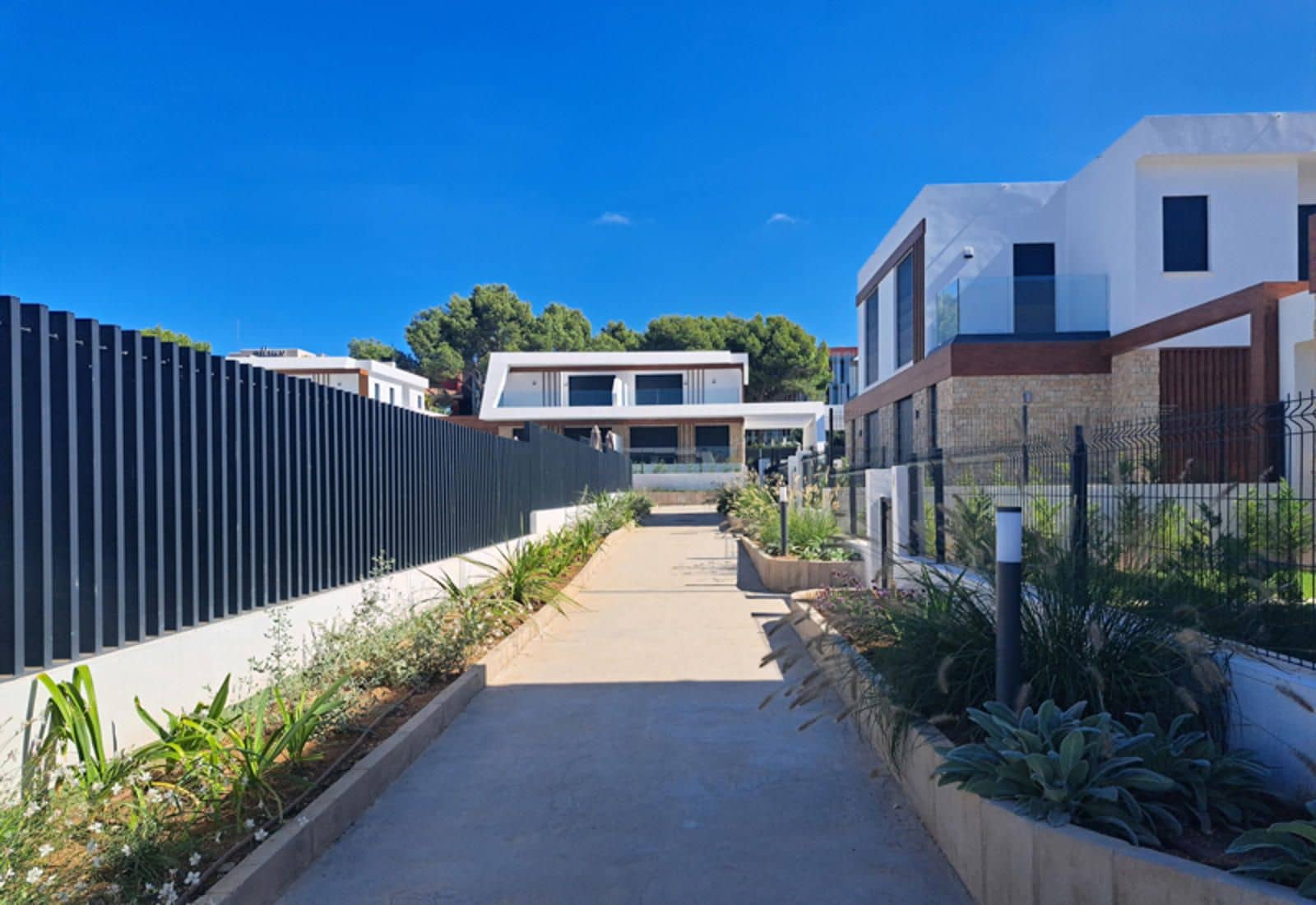 3 quarto Casa em Banda para venda em Cala Ratjada com garagem - 875 000 € (Ref: 7642114)