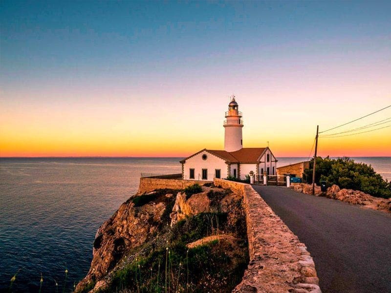 3 soverom Hus til salgs i Cala Ratjada med garasje - € 970 000 (Ref: 7644537)