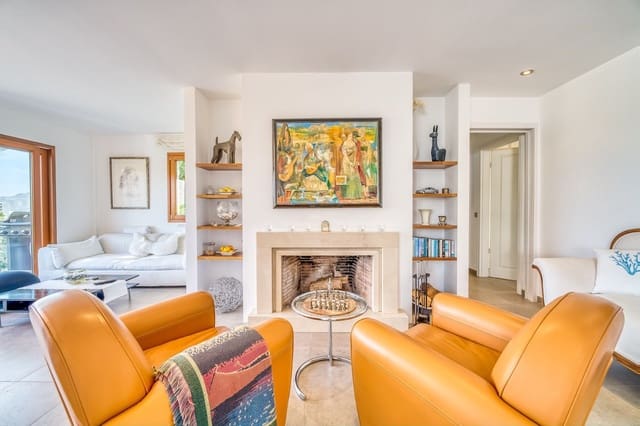 4 soveværelse Byhus til salg i Port de Pollença, Pollensa / Pollença med swimmingpool garage - € 4.450.000 (Ref: 7740853)