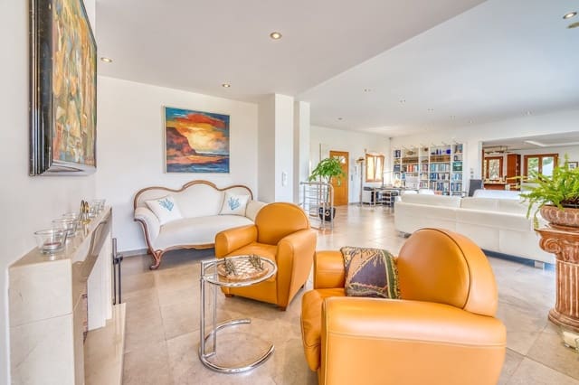 4 soveværelse Byhus til salg i Port de Pollença, Pollensa / Pollença med swimmingpool garage - € 4.450.000 (Ref: 7740853)