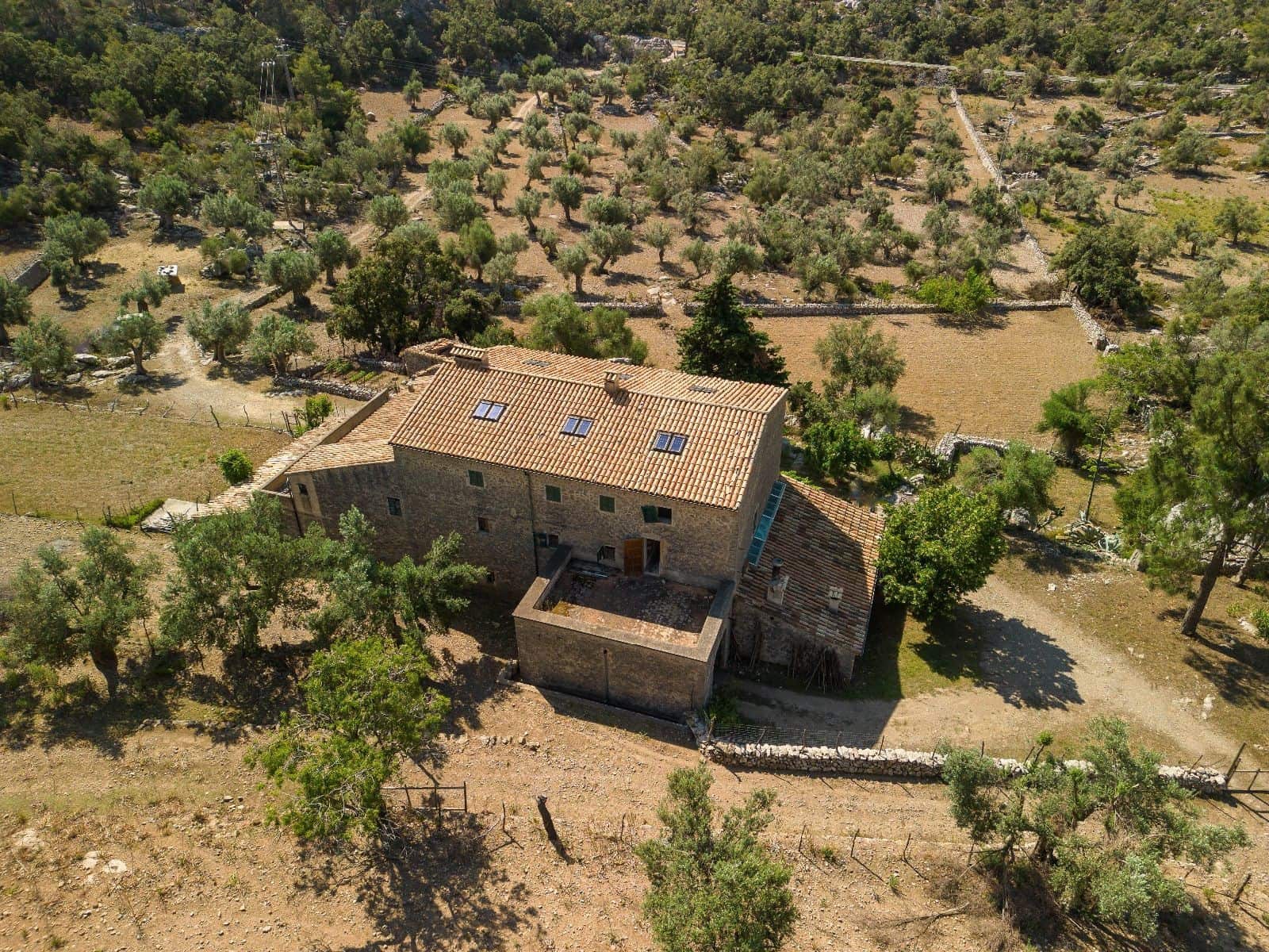 13 quarto Quinta/Casa Rural para venda em Escorca com garagem - 5 500 000 € (Ref: 7834181)