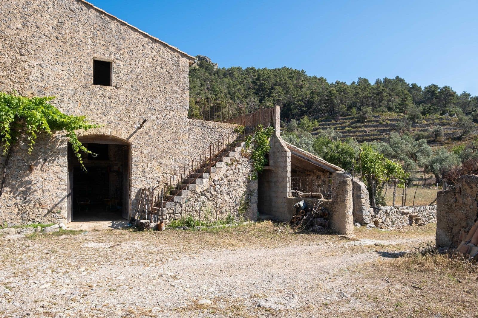 13 quarto Quinta/Casa Rural para venda em Escorca com garagem - 5 500 000 € (Ref: 7834181)