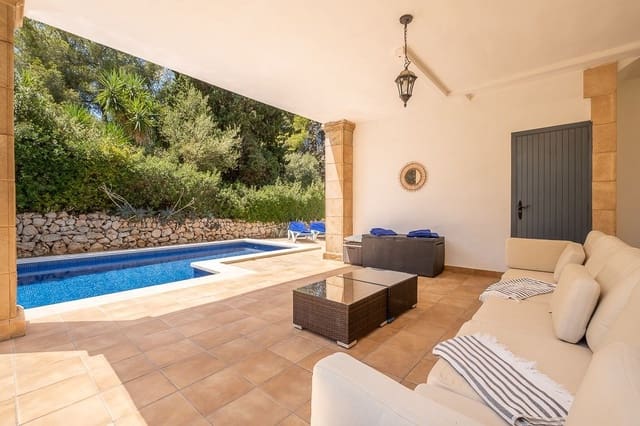 Casa de 6 habitaciones en Mal Pas-Bon Aire, Alcúdia en venta con piscina garaje - 1.450.000 € (Ref: 7853379)
