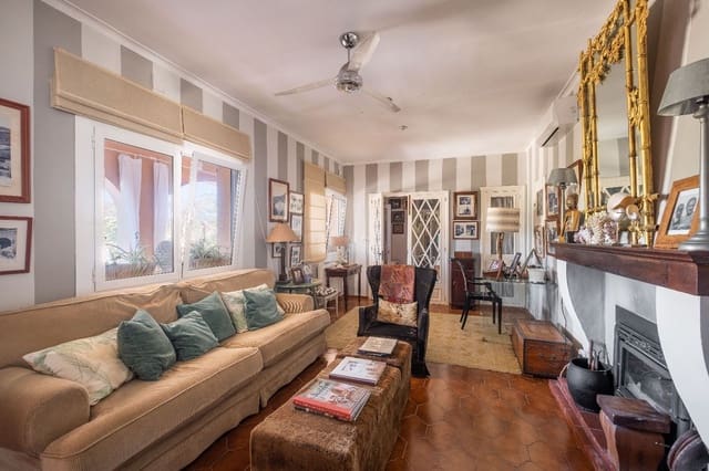 6 bedroom Townhouse for sale in Cala San Vicente / Cala Sant Vicenç, Pollensa / Pollença with pool garage - € 3,975,000 (Ref: 7875908)