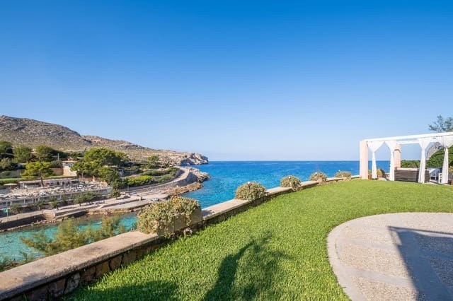 6 bedroom Townhouse for sale in Cala San Vicente / Cala Sant Vicenç, Pollensa / Pollença with pool garage - € 3,975,000 (Ref: 7875908)