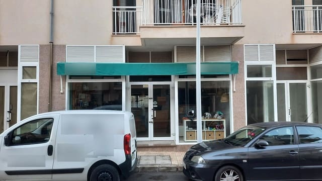 Erhverv til salg i Port de Pollença, Pollensa / Pollença med garage - € 291.000 (Ref: 8107706)