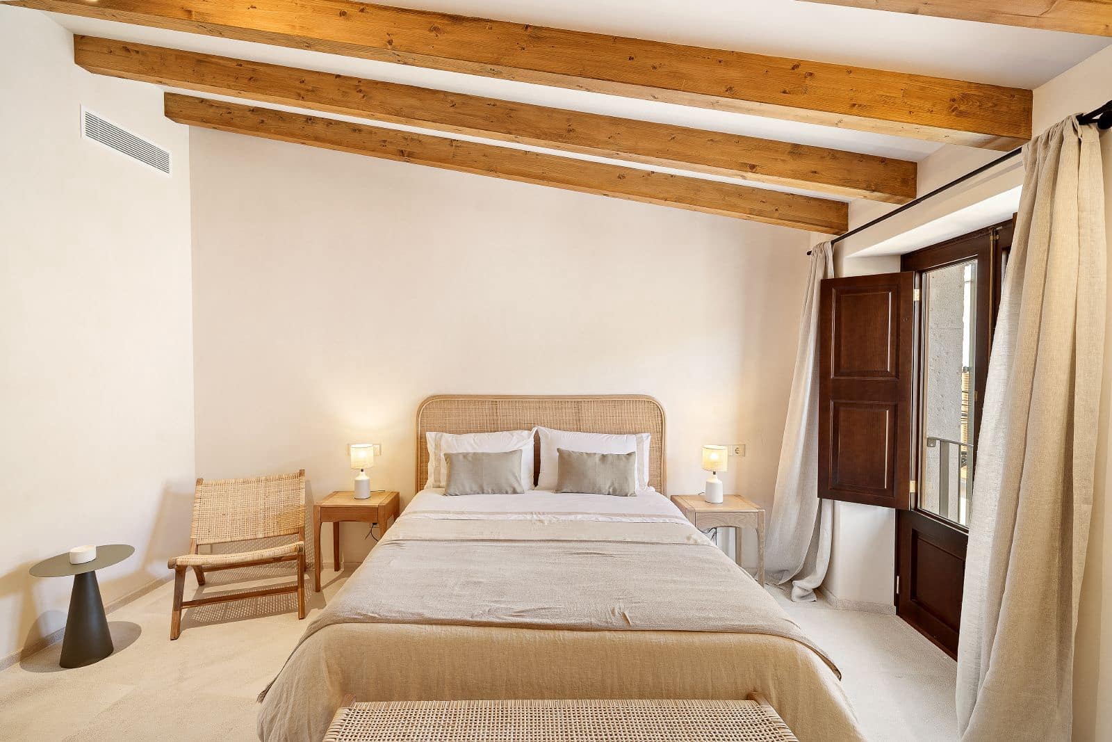 4 soverom Hus til salgs i Campanet med svømmebasseng garasje - € 1 795 000 (Ref: 8444793)