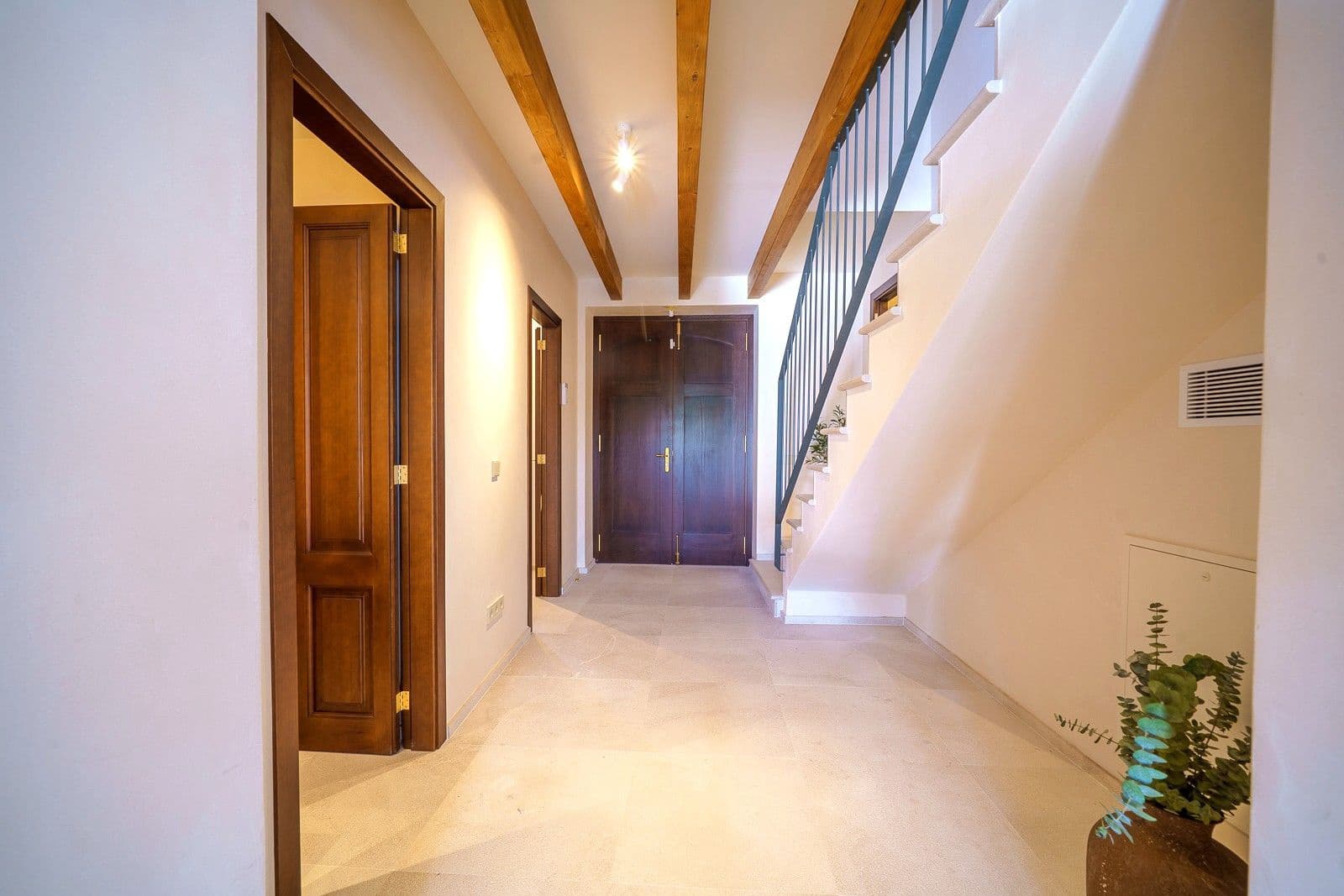 4 soverom Hus til salgs i Campanet med svømmebasseng garasje - € 1 795 000 (Ref: 8444793)