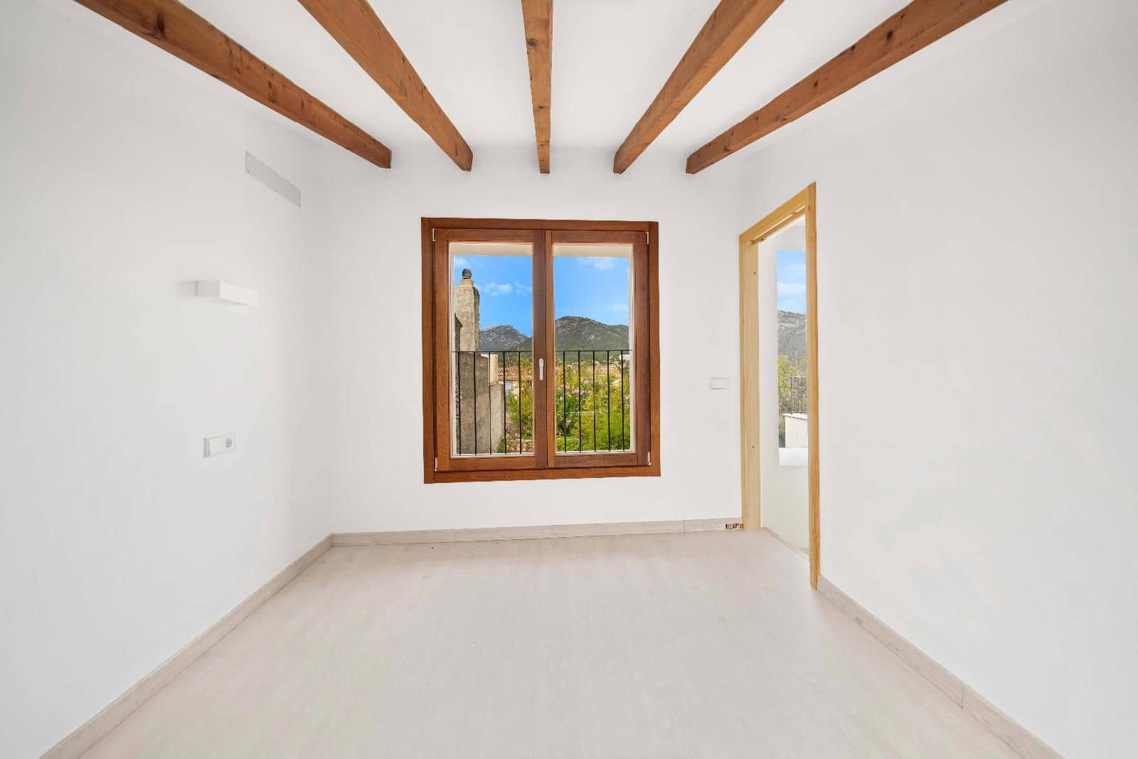 3 sovrum Hus till salu i Campanet med pool - 1 090 000 € (Ref: 8595677)