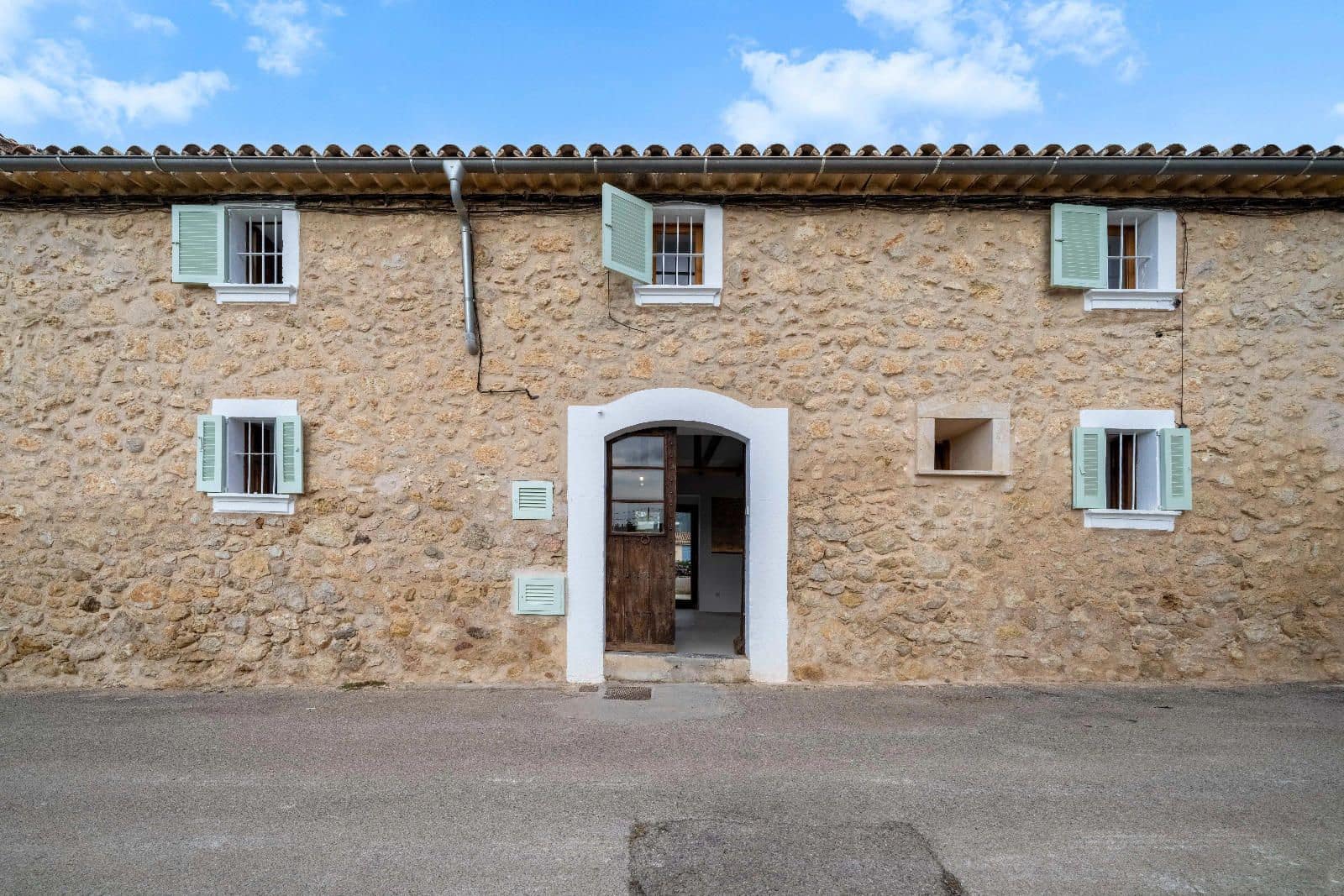 3 sovrum Hus till salu i Campanet med pool - 1 090 000 € (Ref: 8595677)