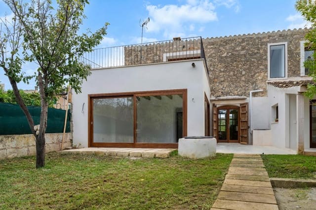 3 soveværelse Byhus til salg i Campanet med swimmingpool - € 1.190.000 (Ref: 8595677)