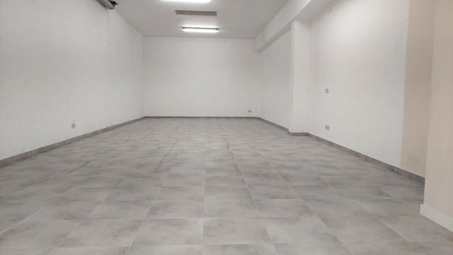 Komercyjne na sprzedaż w Son Armadans, Palma de Mallorca - 267 000 € (Ref: 8708287)