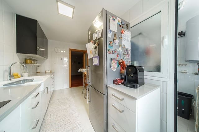 3 soveværelse Lejlighed til salg i Puerto de Alcudia, Alcúdia med swimmingpool garage - € 425.000 (Ref: 8816445)