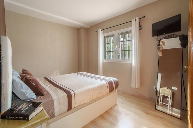 3 soveværelse Lejlighed til salg i Puerto de Alcudia, Alcúdia med swimmingpool garage - € 425.000 (Ref: 8816445)