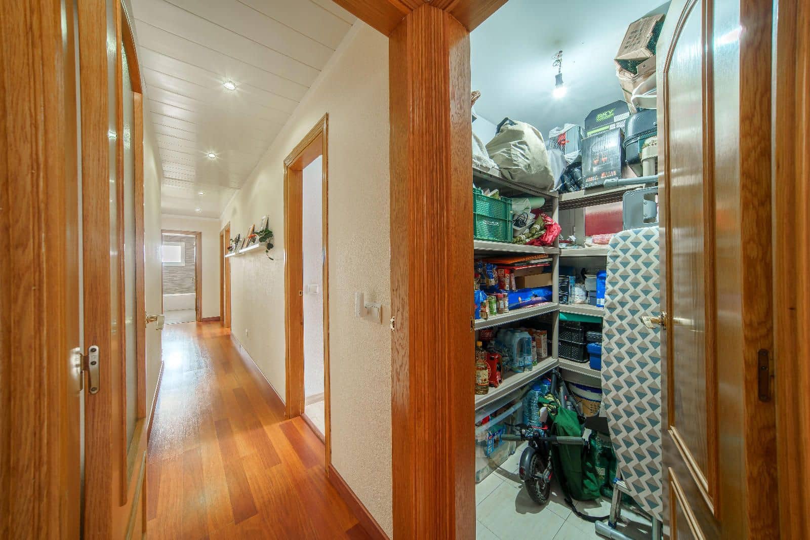 3 soveværelse Lejlighed til salg i Puerto de Alcudia med swimmingpool garage - € 425.000 (Ref: 8816445)