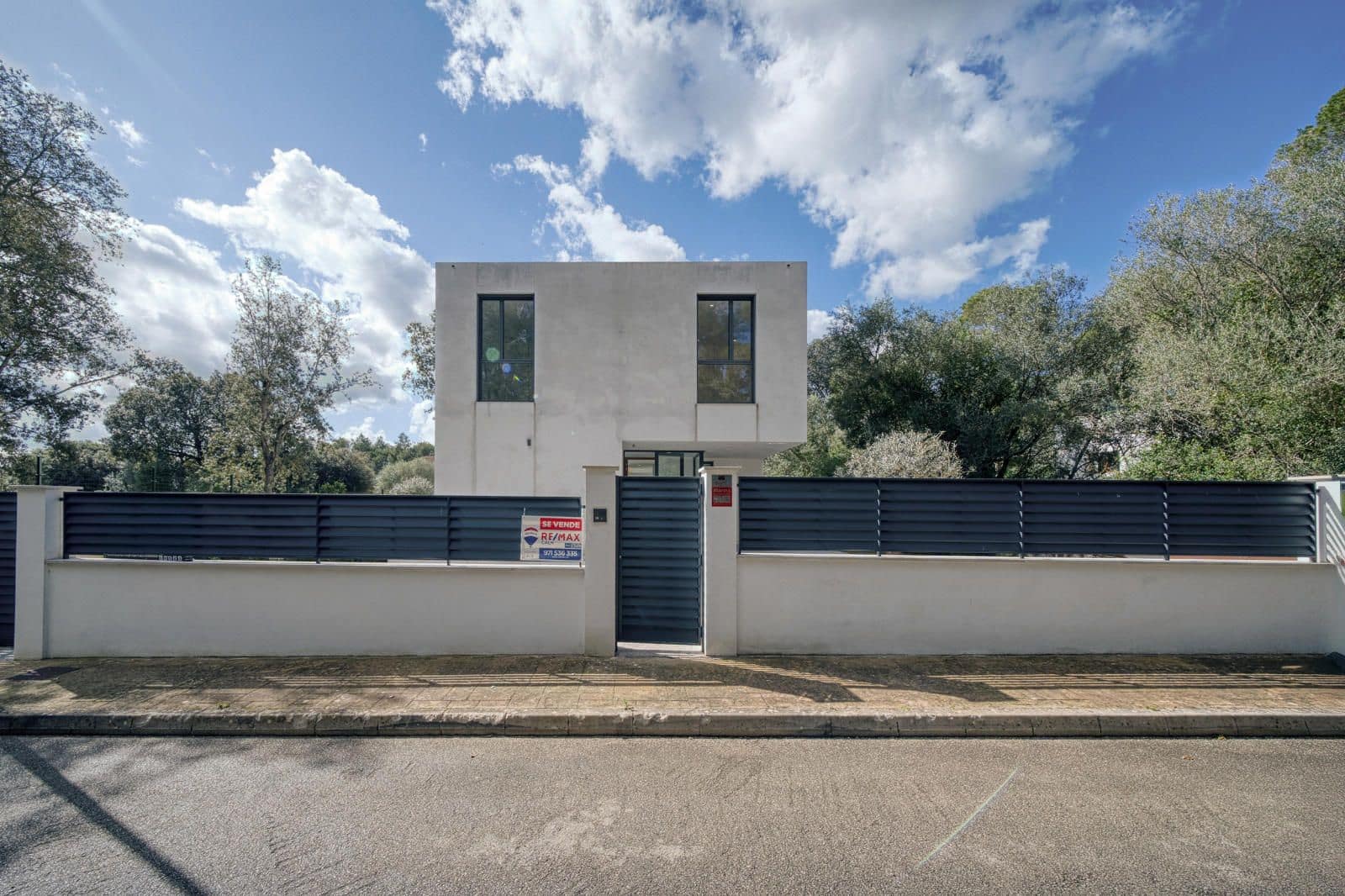 3 soveværelse Byhus til salg i Sa Pobla med swimmingpool garage - € 1.050.000 (Ref: 8845747)