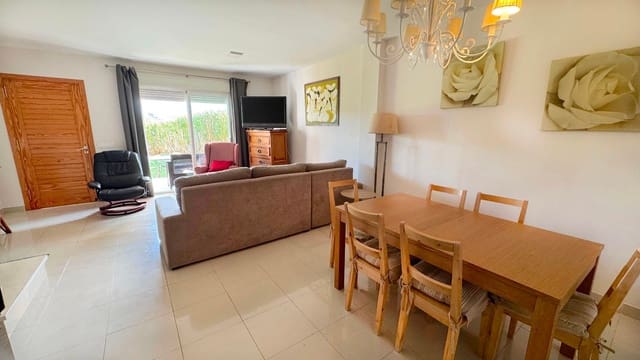 Piso de 3 habitaciones en Port de Pollença, Pollensa / Pollença en venta con piscina garaje - 595.000 € (Ref: 8966807)