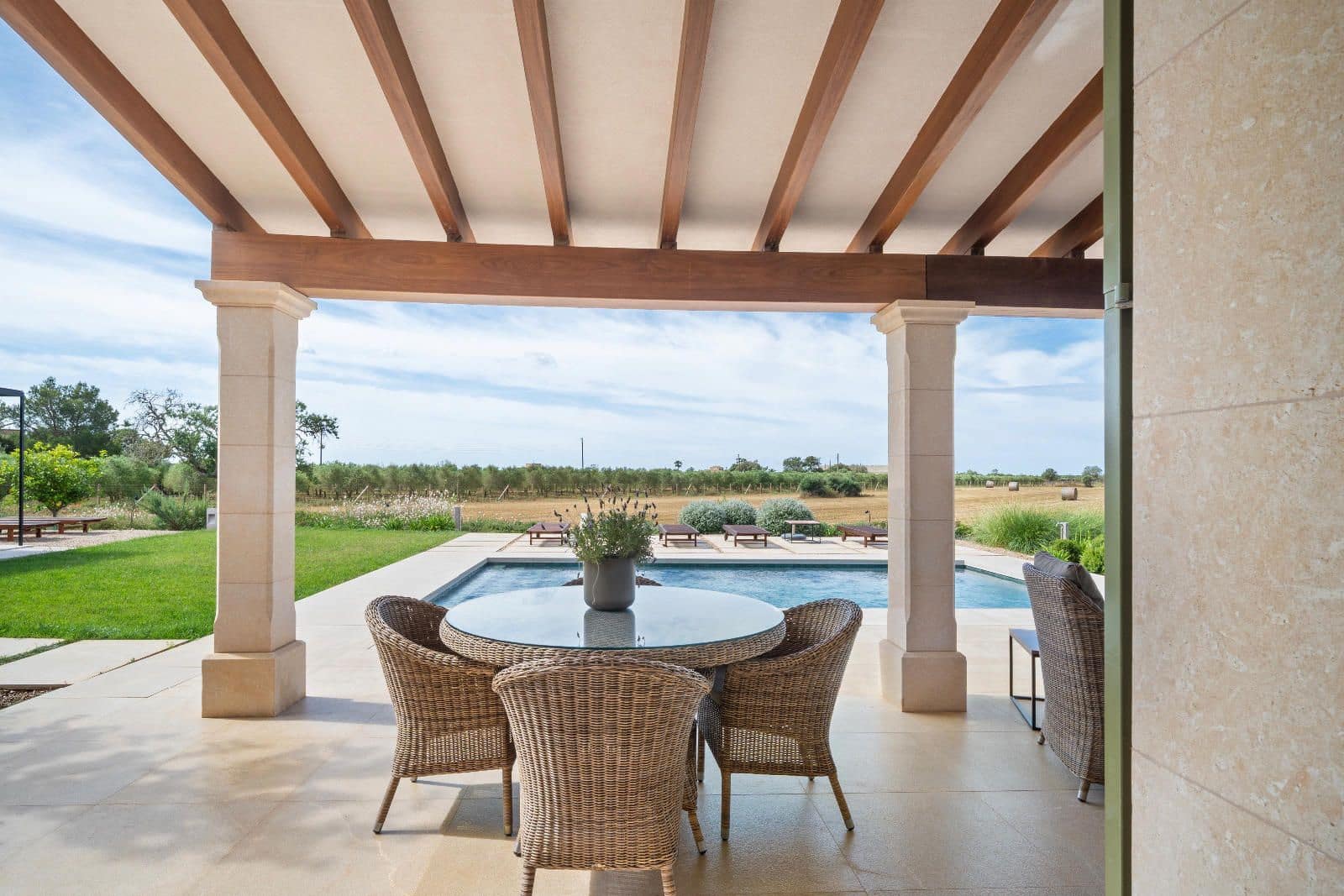 2 soverom Finca/Herregård til salgs i Campos med svømmebasseng garasje - € 1 995 000 (Ref: 9013442)