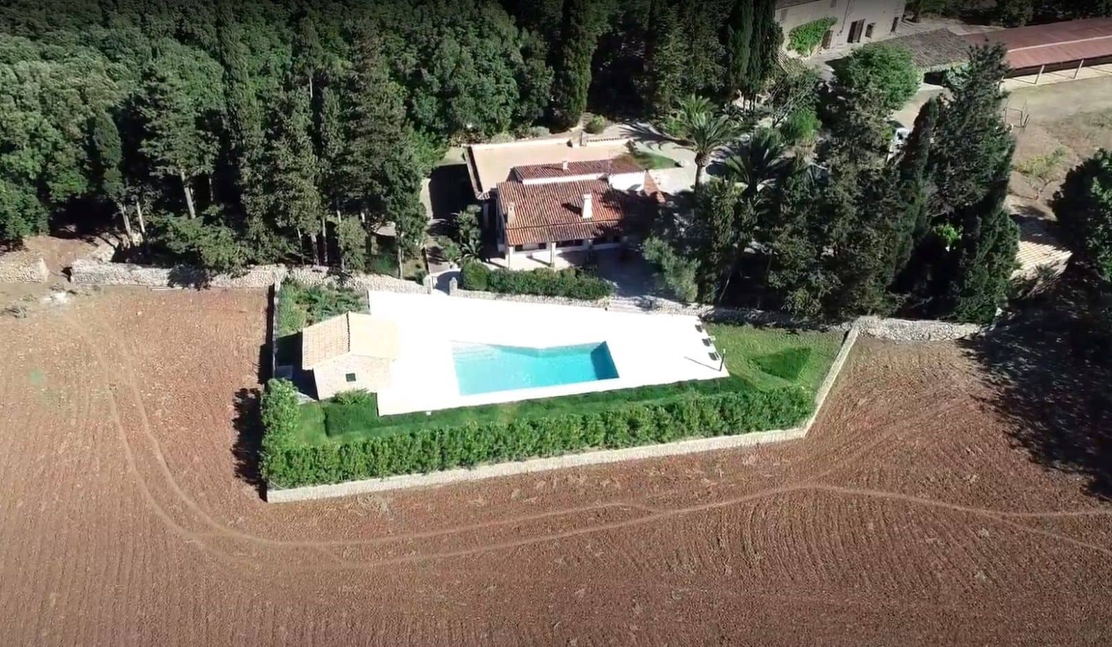 5 soveværelse Finca/Landehus til salg i Cala San Vicente / Cala Sant Vicenc med swimmingpool - € 7.900.000 (Ref: 9049939)